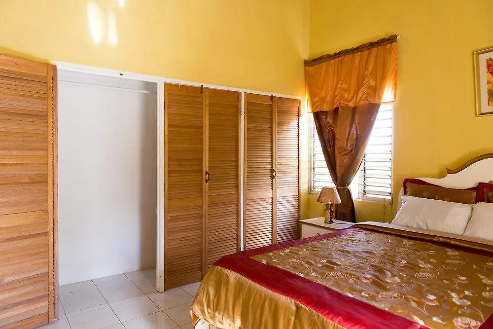 Diamond Villa Montego Bay Hotel