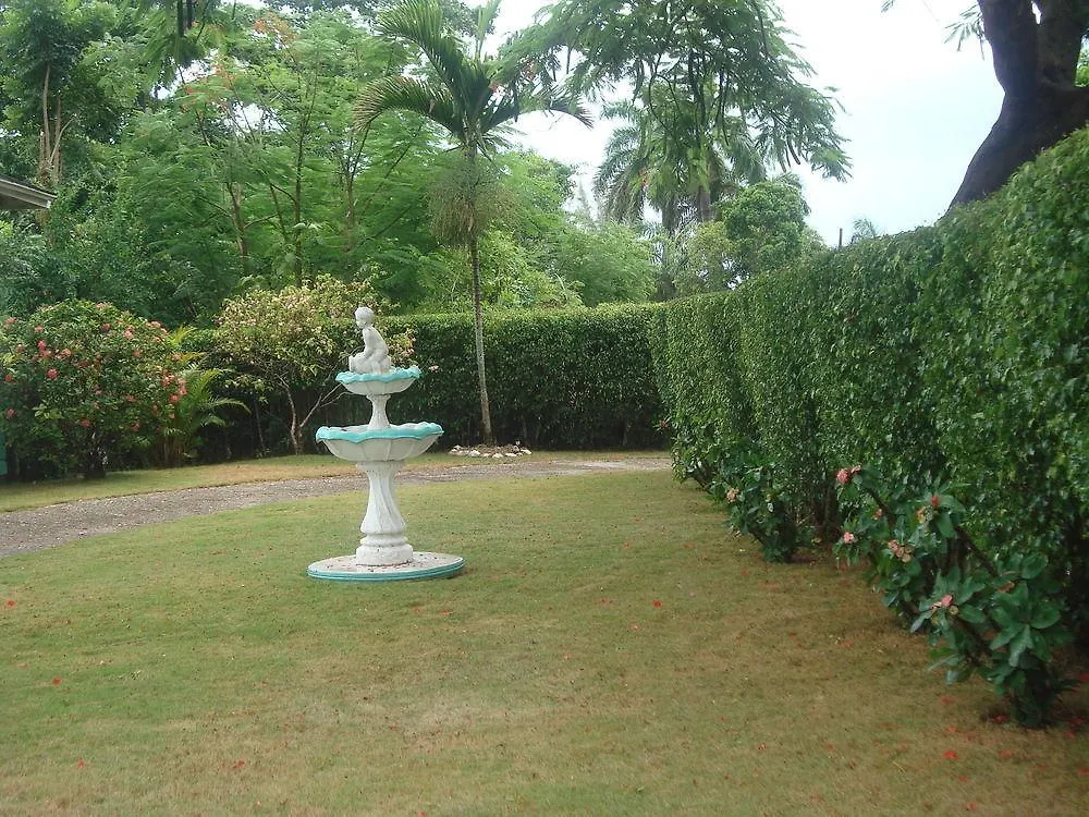 Diamond Villa Montego Bay 2*,  Jamaica